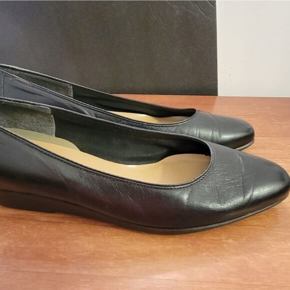 EASY SPIRITS BLACK LOW STYLE WEDGE SHOES - Picture 4 of 16